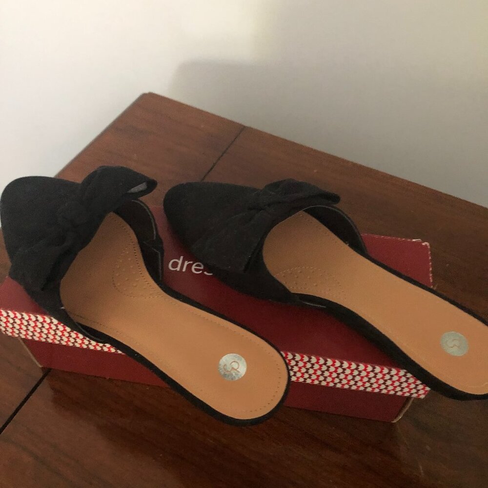 BLAKE SUEDE MULES W/BOW--SIZE 8- DRESS BARN-NEVER WORN